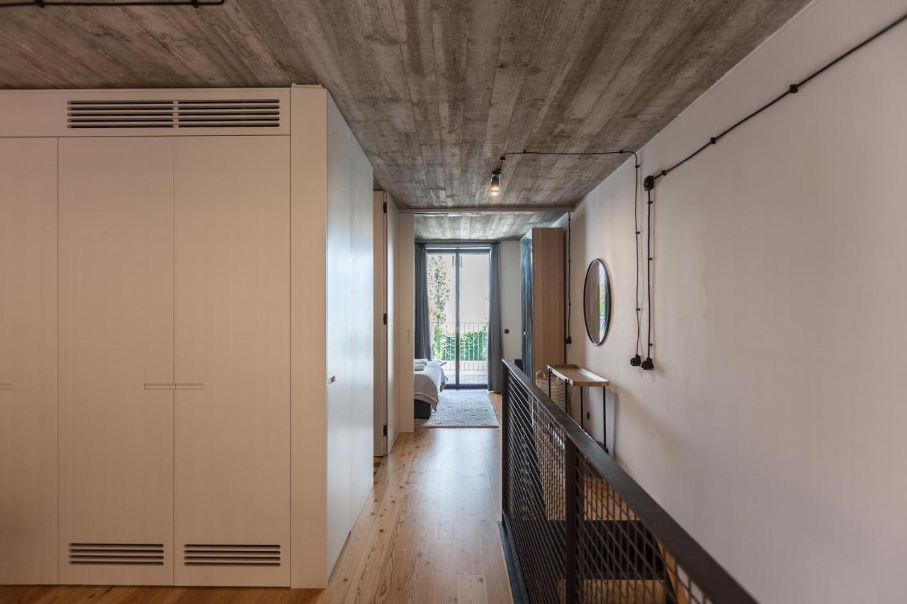 Flh Intendente Modern Mezzanine With Balcony Apartment Lissabon